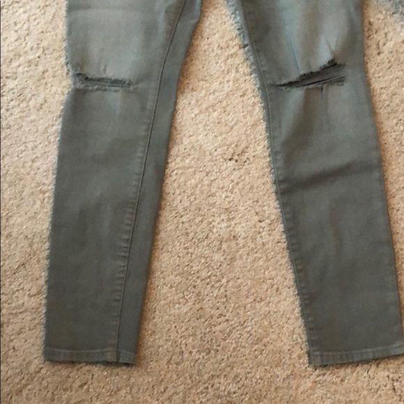 Joe brand distressed skinny sz 28 olive - Picture 3 of 4